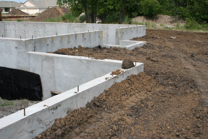Foundation Wall Pouring in Deland, FL